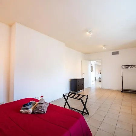 350 M Da Stazione L Parcheggio L Wifi Smart Tv L Lofts * Parma